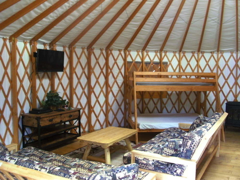 Bend-Sunriver Camping Resort Studio Cabin 6 Εξωτερικό φωτογραφία