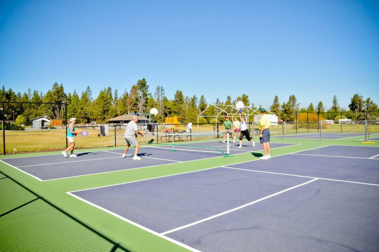 Bend-Sunriver Camping Resort Studio Cabin 6 Εξωτερικό φωτογραφία