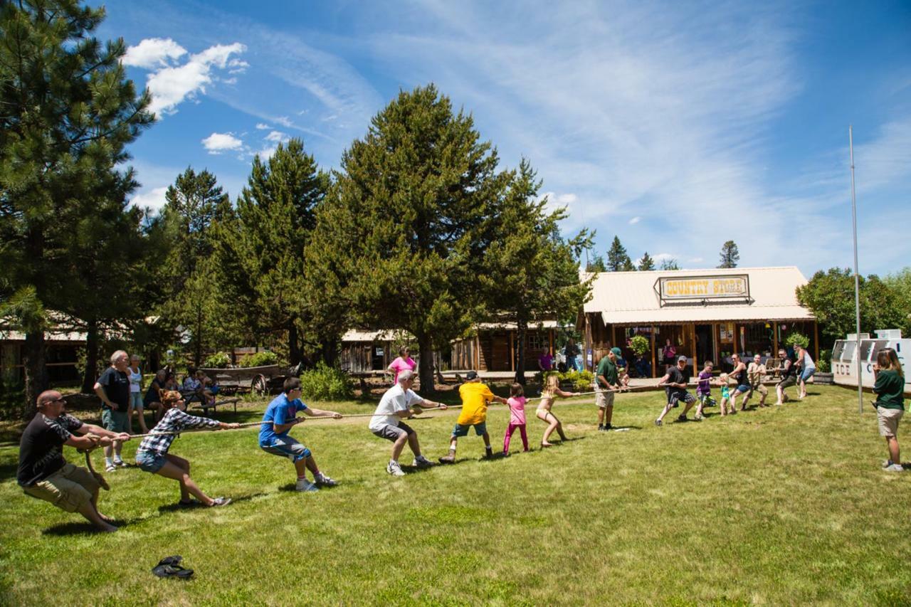 Bend-Sunriver Camping Resort Studio Cabin 6 Εξωτερικό φωτογραφία